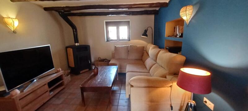 6 bedroom Country House for sale