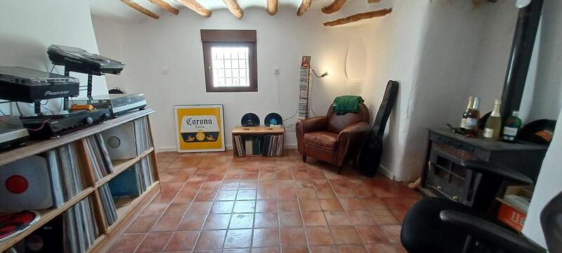 6 bedroom Country House for sale