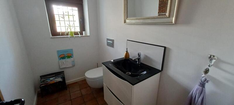 6 bedroom Country House for sale