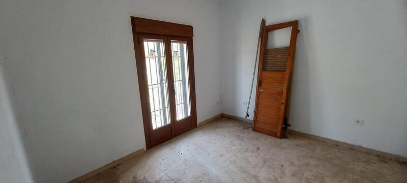3 bedroom Country House for sale