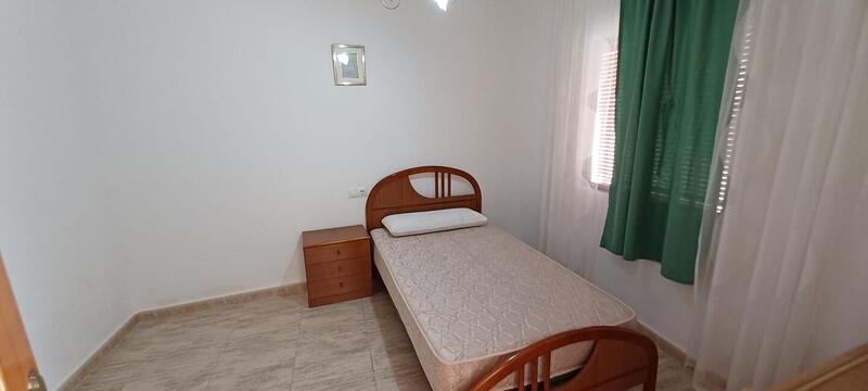4 Schlafzimmer Landhaus zu verkaufen