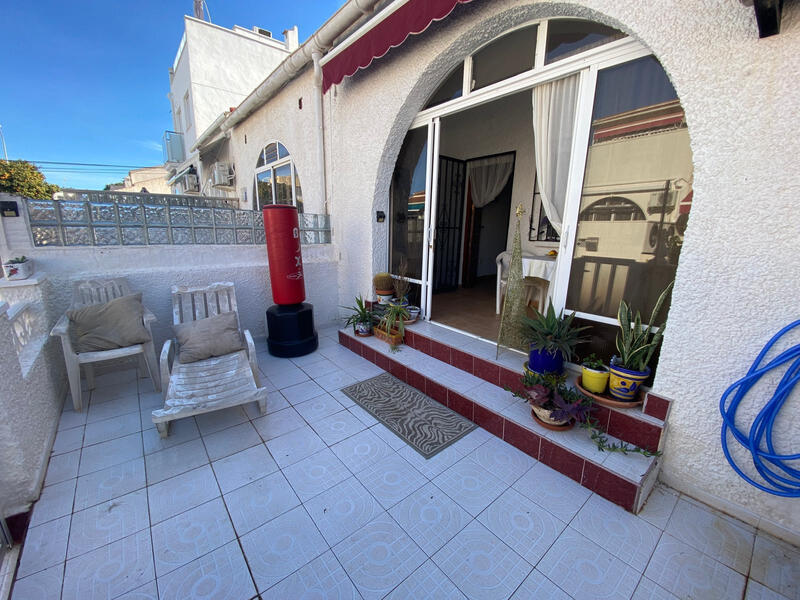 1 bedroom Villa for sale