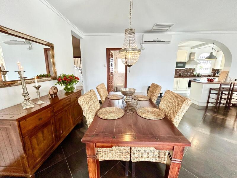 5 Cuarto Villa en venta