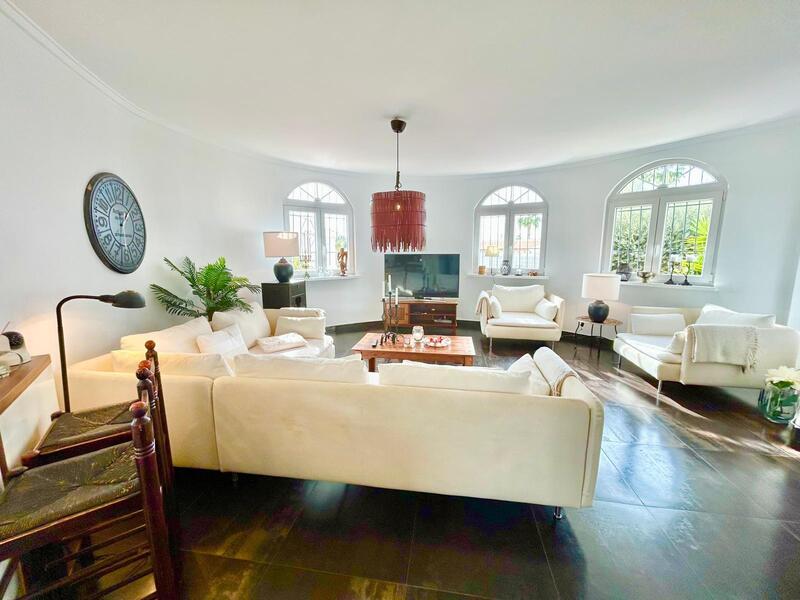5 Cuarto Villa en venta