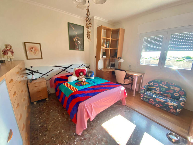 4 slaapkamer Tweezijdig Te koop