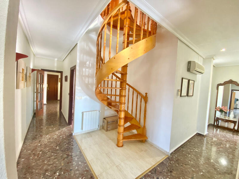 4 slaapkamer Tweezijdig Te koop