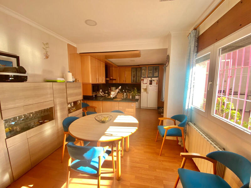 4 slaapkamer Tweezijdig Te koop