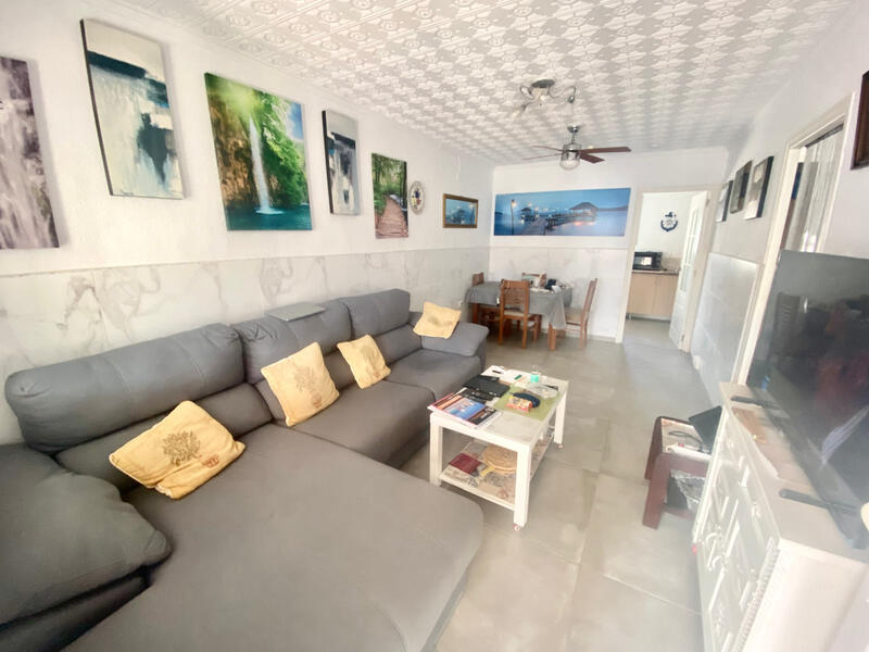 2 Cuarto Villa en venta