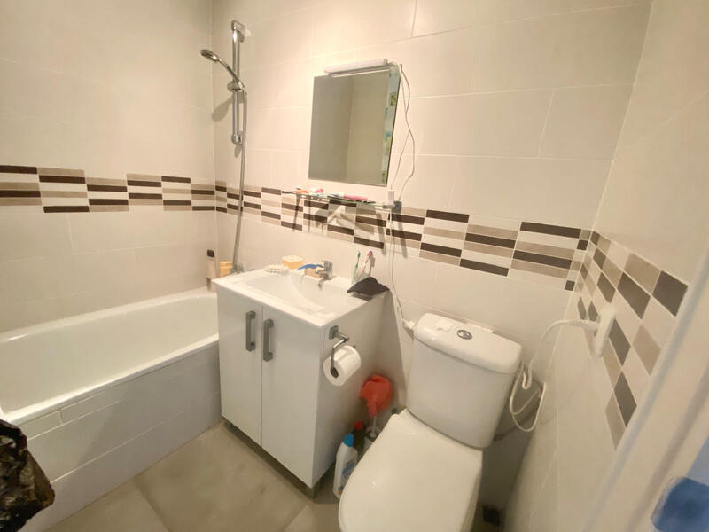 2 Cuarto Villa en venta