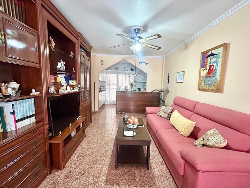 4 Schlafzimmer Stadthaus zu verkaufen