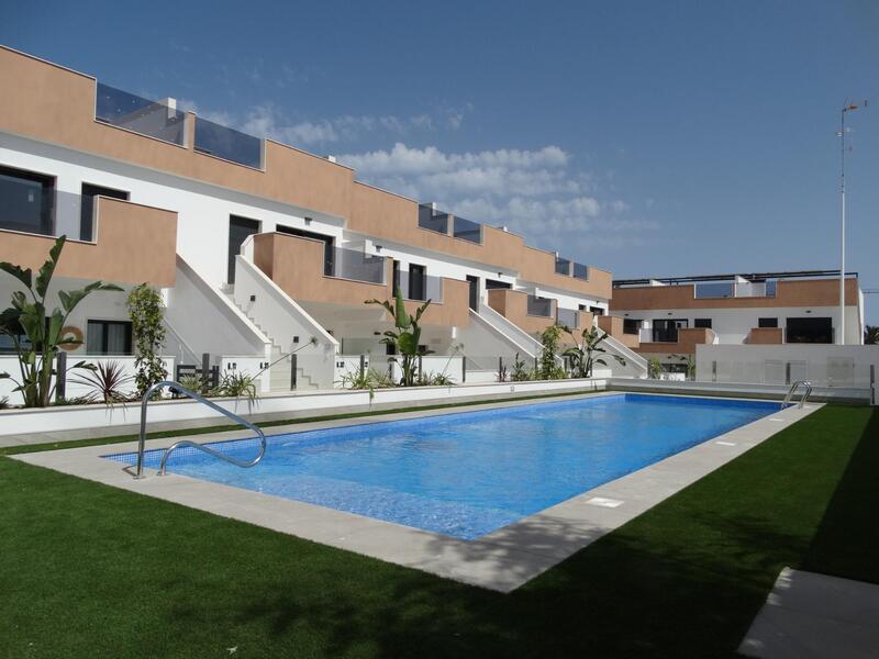 Villa till salu i Pilar de la Horadada, Alicante