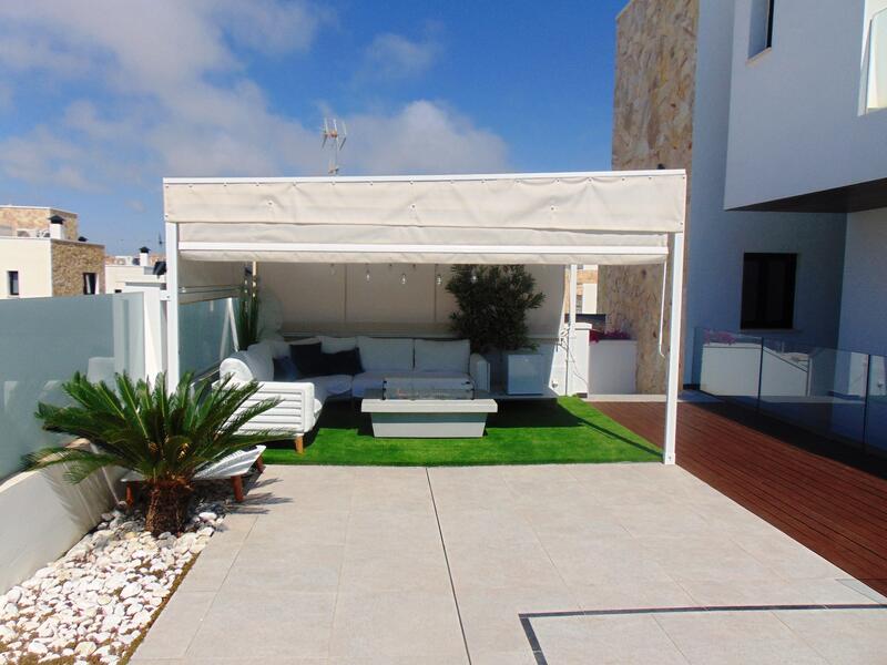 4 Cuarto Villa en venta