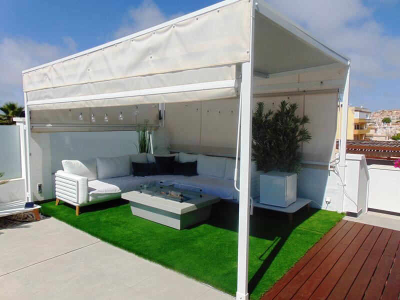 4 Cuarto Villa en venta