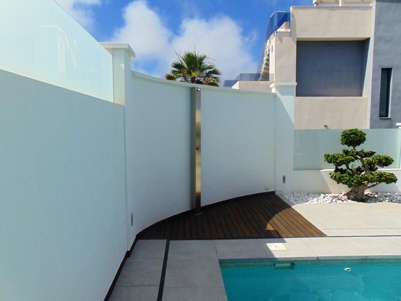 4 Cuarto Villa en venta