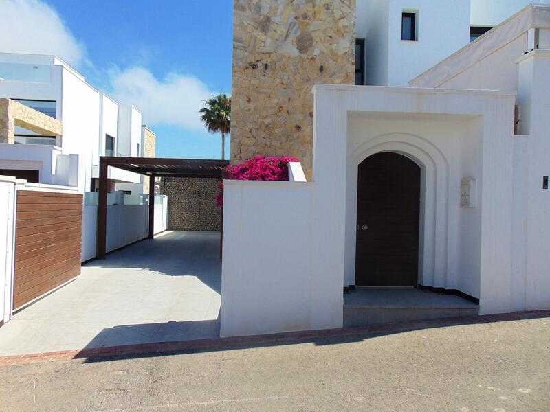 4 Cuarto Villa en venta