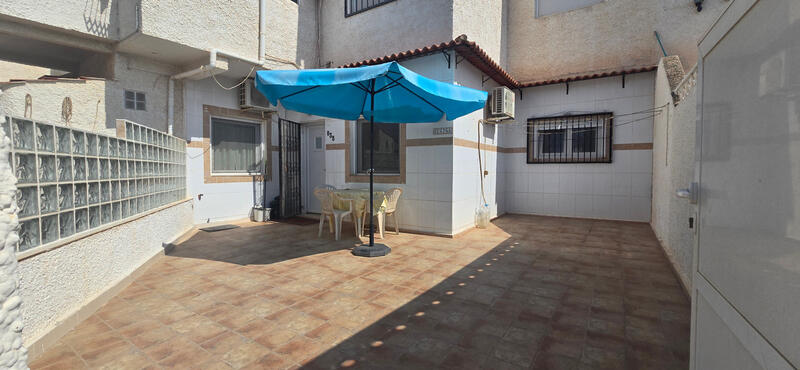 Villa for sale in Torrevieja, Alicante