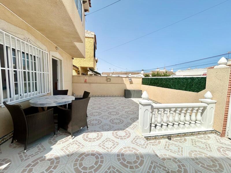 2 bedroom Villa for sale