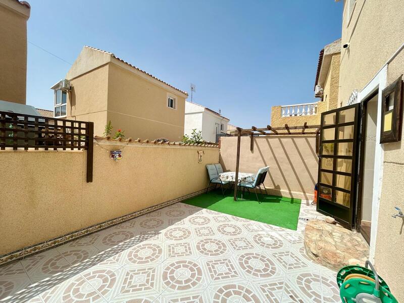 2 bedroom Villa for sale