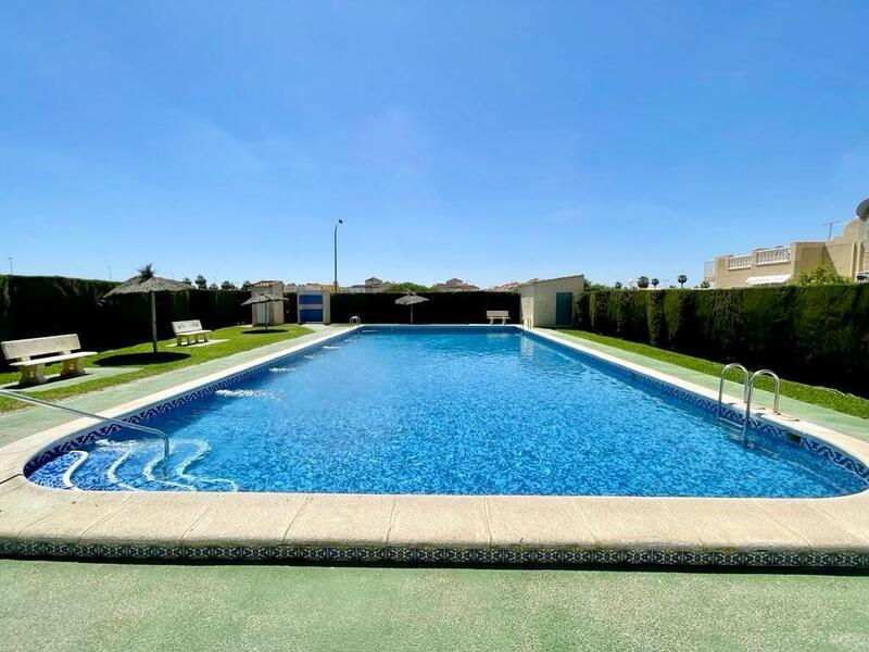 2 bedroom Villa for sale
