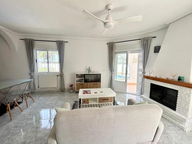 3 Cuarto Villa en venta