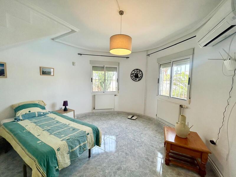 3 Cuarto Villa en venta