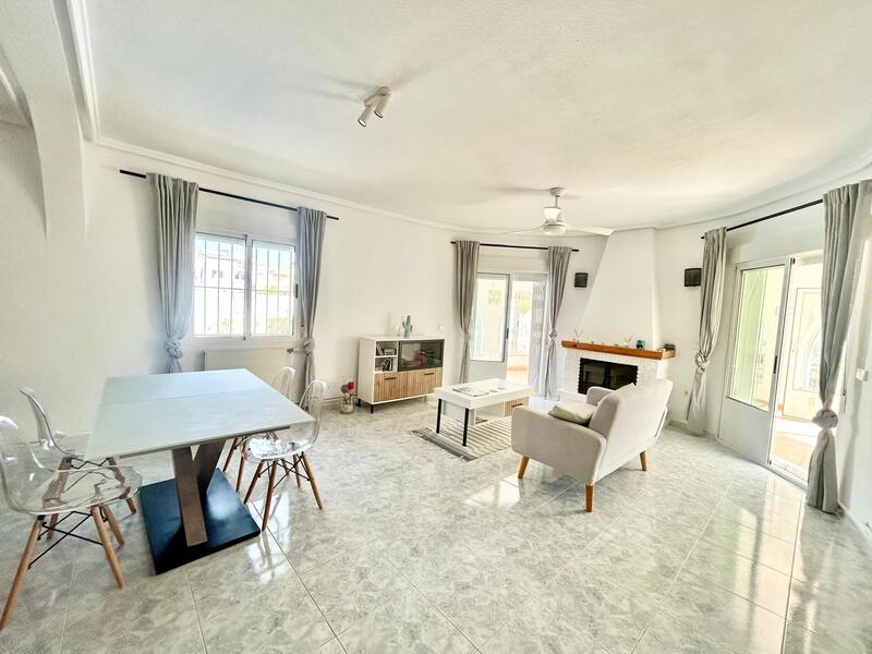 3 Cuarto Villa en venta