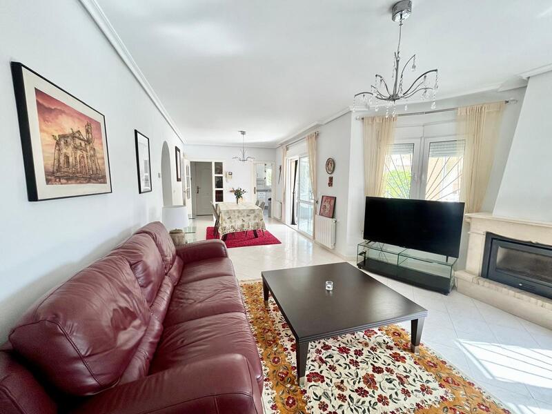 3 sovrum Villa till salu
