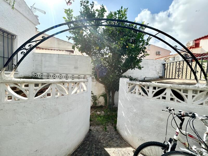 3 sovrum Villa till salu