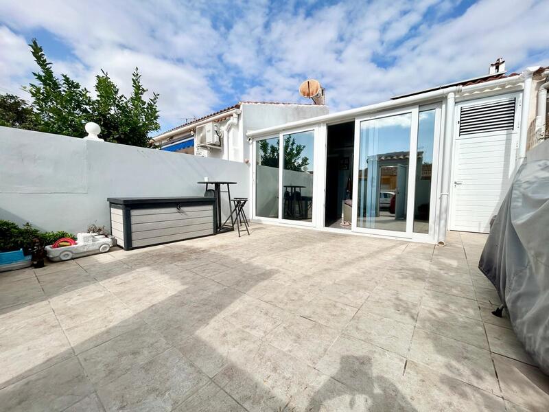 Villa Te koop in Torrevieja, Alicante