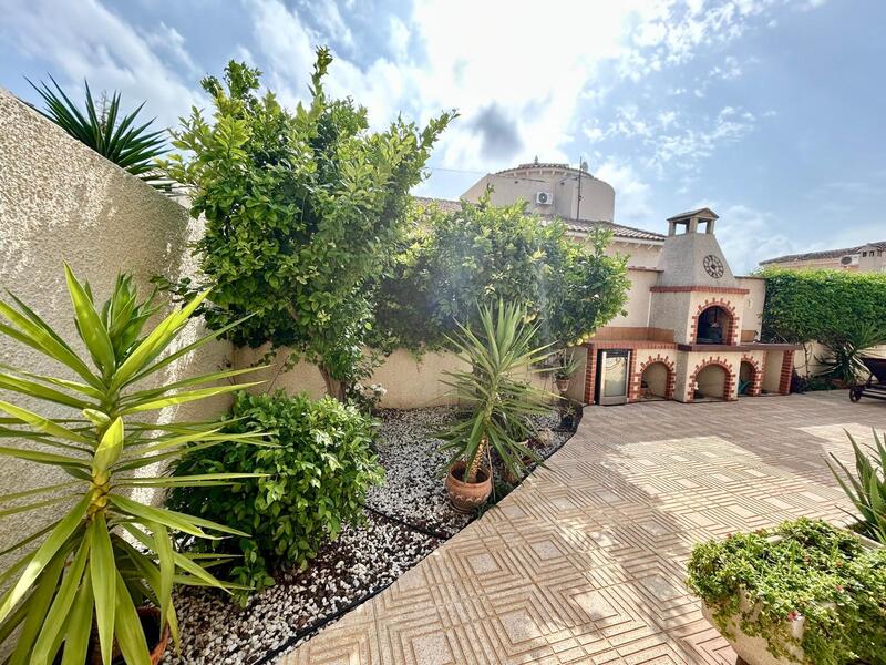 3 bedroom Villa for sale 3 bedroom Villa for sale