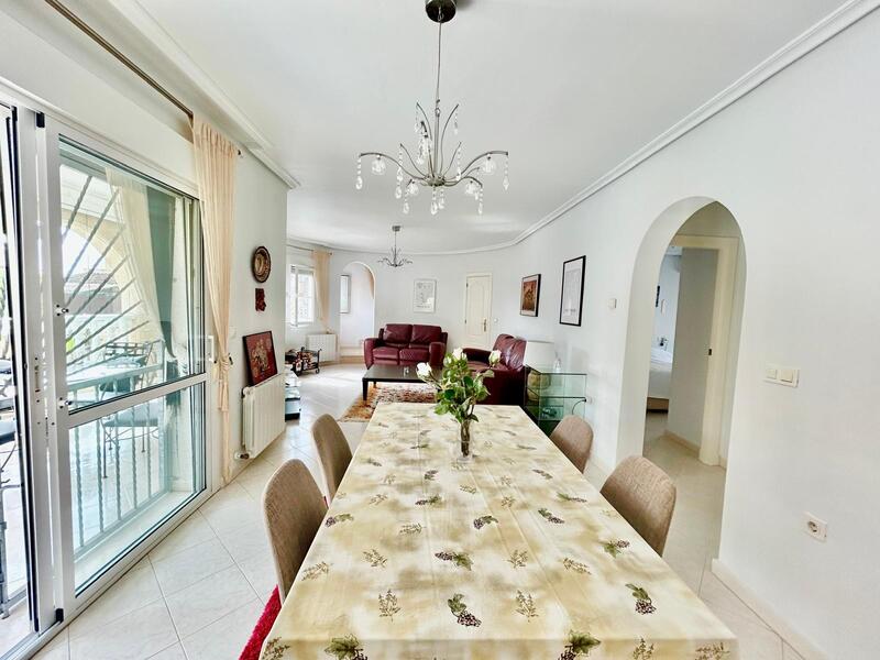 3 bedroom Villa for sale 3 bedroom Villa for sale