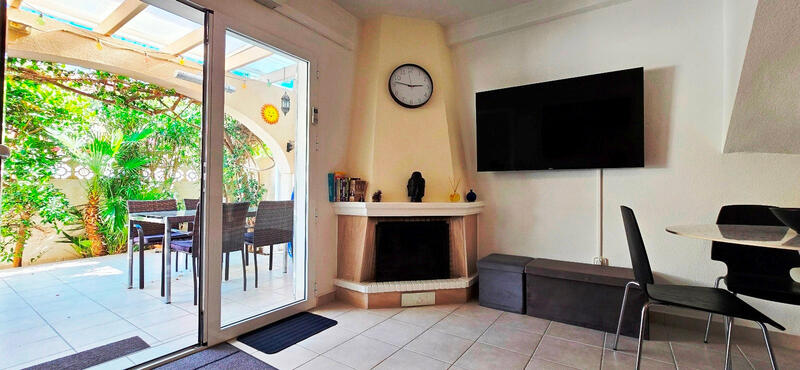 2 bedroom Townhouse for sale 2 bedroom Townhouse for sale