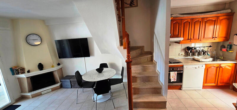 2 bedroom Townhouse for sale 2 bedroom Townhouse for sale