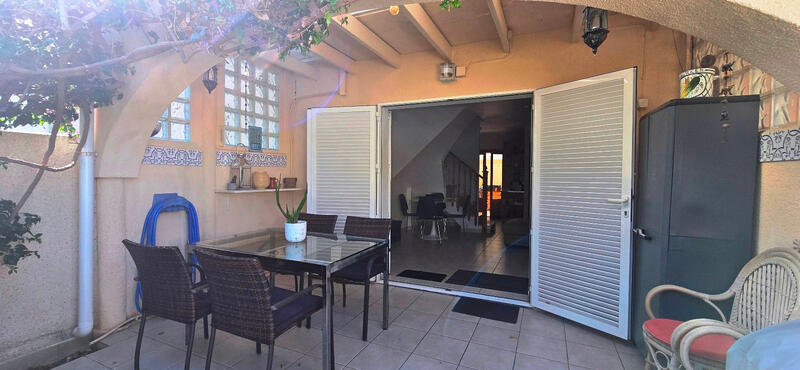 2 bedroom Townhouse for sale 2 bedroom Townhouse for sale