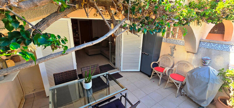 2 bedroom Townhouse for sale 2 bedroom Townhouse for sale