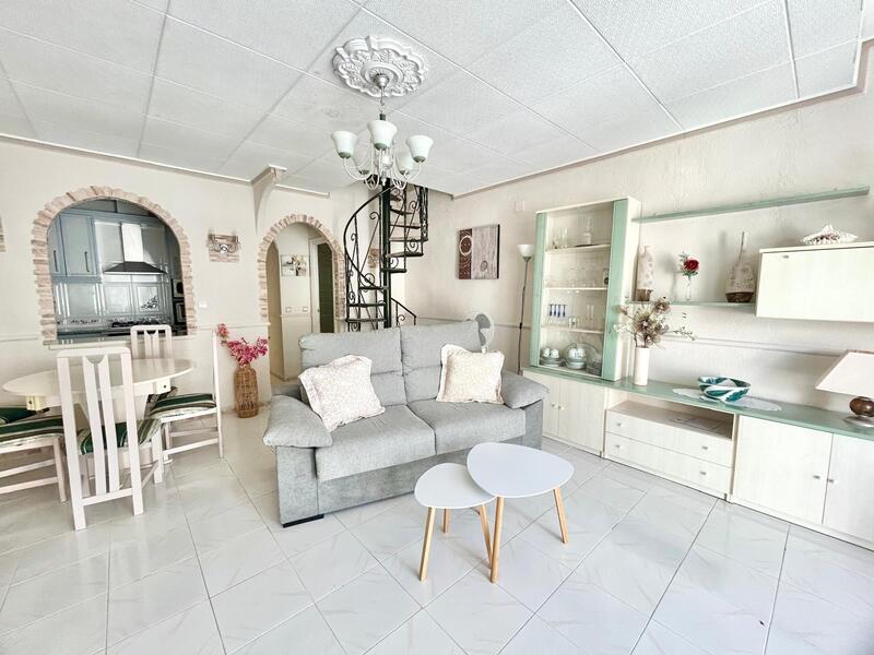 3 bedroom Townhouse for sale