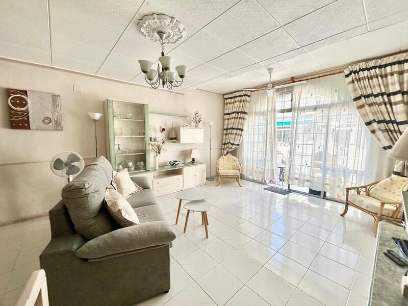 3 bedroom Townhouse for sale