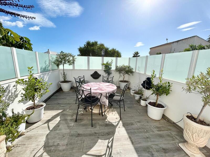 2 Cuarto Villa en venta 2 Cuarto Villa en venta