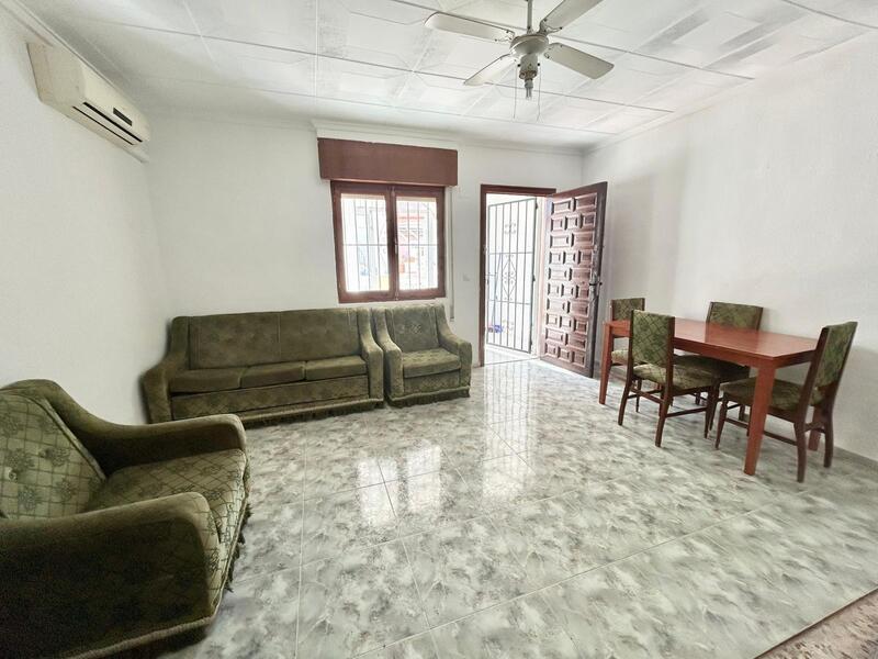 1 спальная комната вилла продается