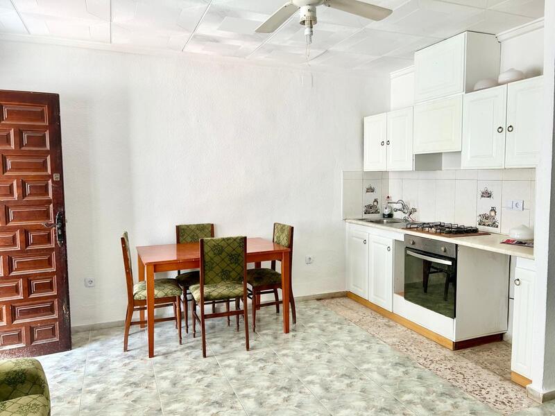 1 спальная комната вилла продается