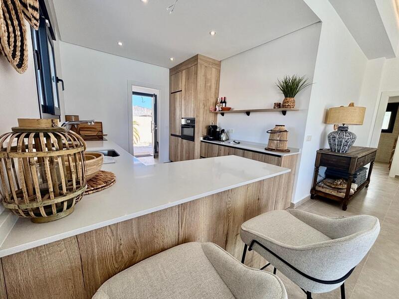 3 slaapkamer Villa Te koop 3 slaapkamer Villa Te koop