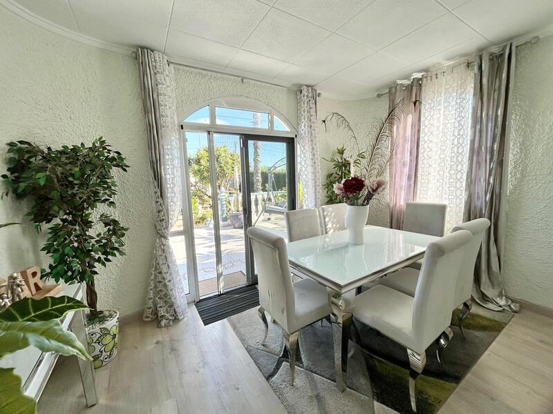 2 soverom Villa til salgs 2 soverom Villa til salgs