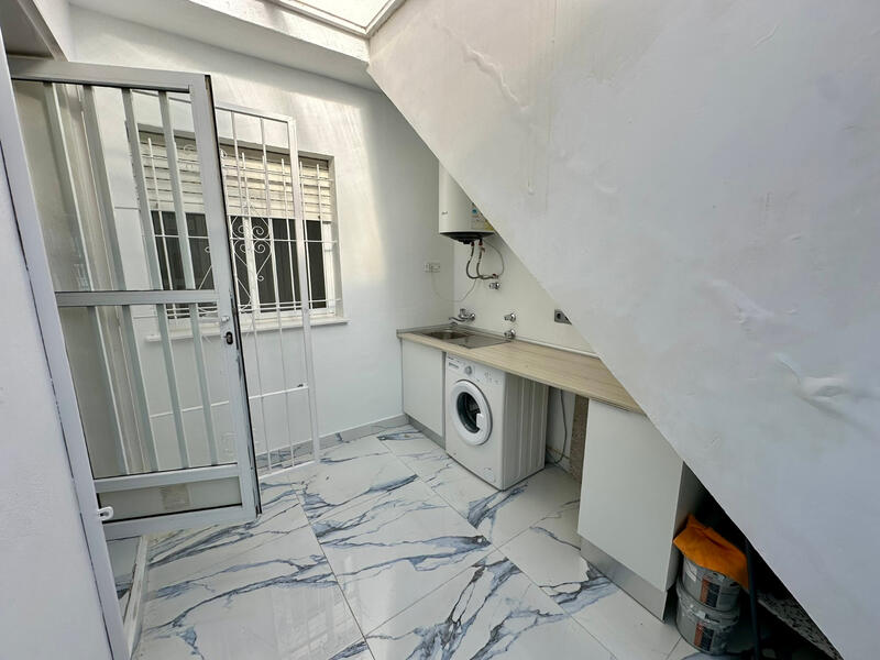 2 спальная комната вилла продается 2 спальная комната вилла продается