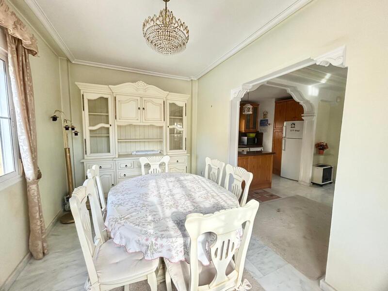 3 soverom Villa til salgs 3 soverom Villa til salgs