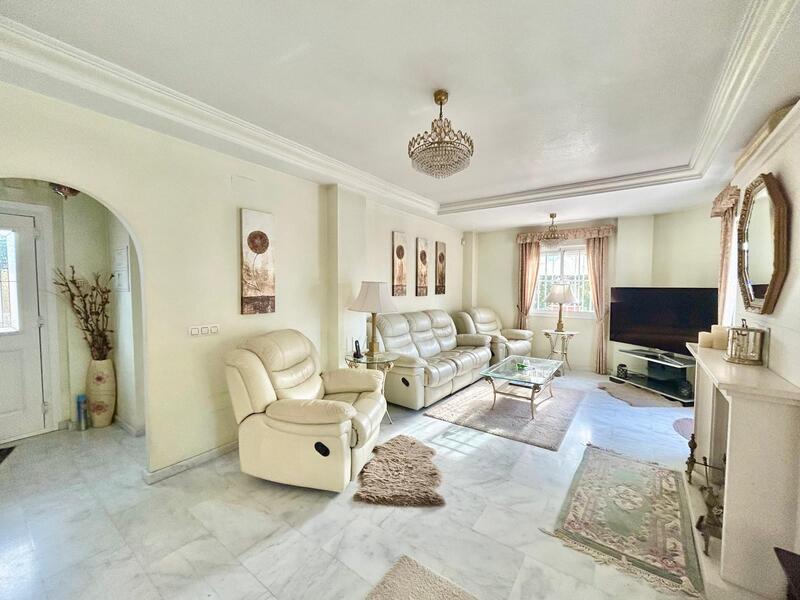 3 soverom Villa til salgs 3 soverom Villa til salgs