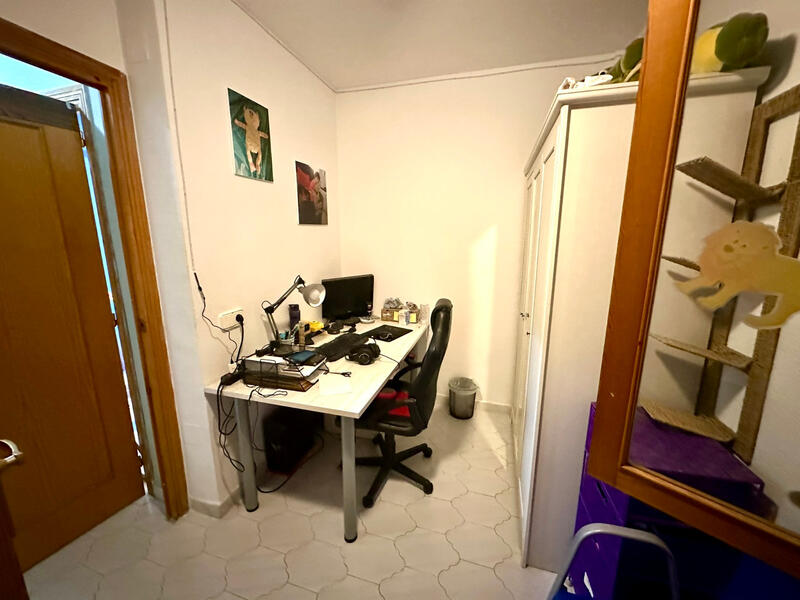 2 bedroom Townhouse for sale