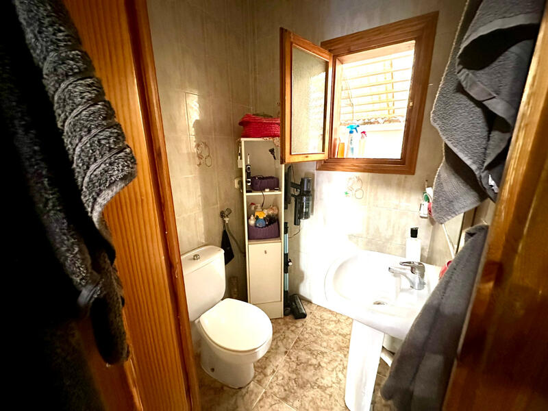 2 bedroom Townhouse for sale