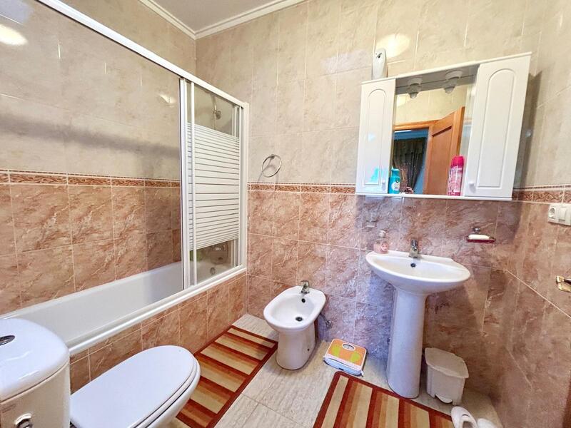 3 chambre Villa à vendre 3 chambre Villa à vendre