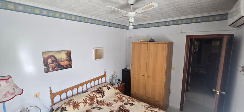 2 slaapkamer Villa Te koop 2 slaapkamer Villa Te koop