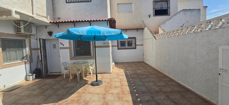 2 slaapkamer Villa Te koop 2 slaapkamer Villa Te koop